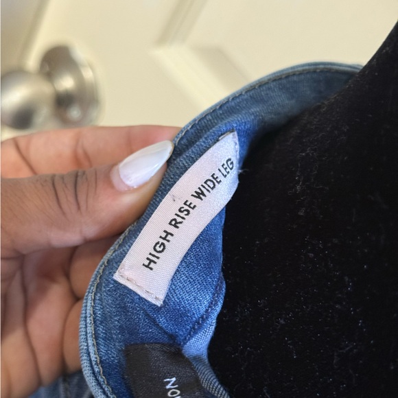 BCBGeneration Wide Leg Blue Jeans - Picture 10 of 11